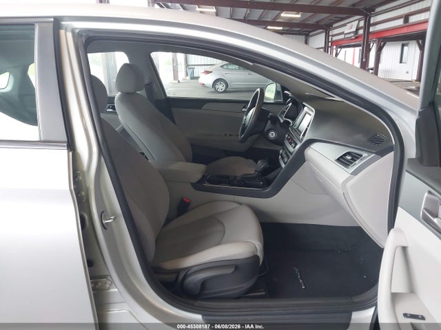 2019 Hyundai SONATA ECO photo 5