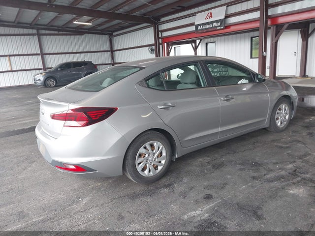 2020 Hyundai ELANTRA SE 照片 4