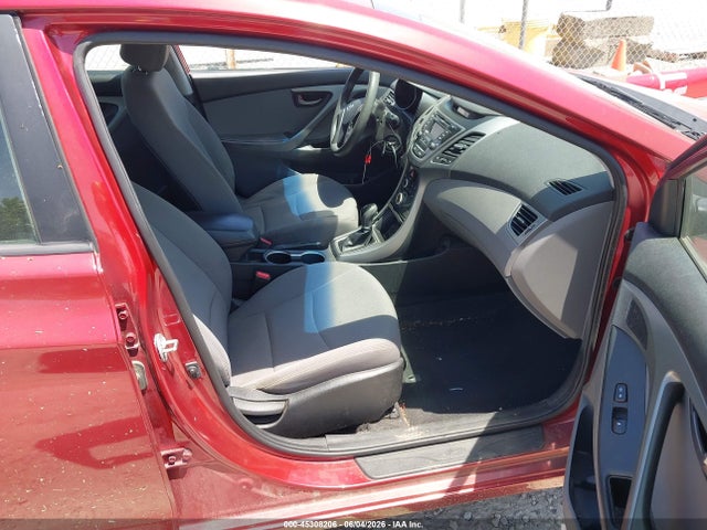 2014 Hyundai ELANTRA SE photo 5