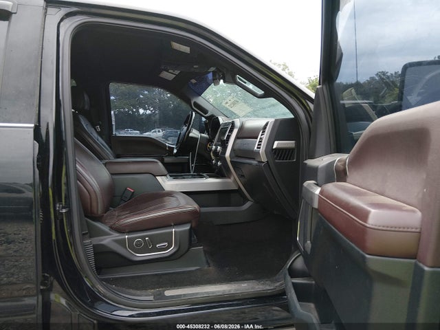 2017 FORD F-250 PLATINUM 5