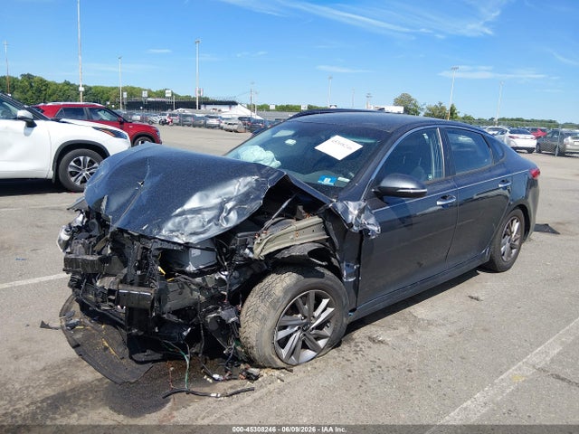 2020 KIA OPTIMA LX 照片 2