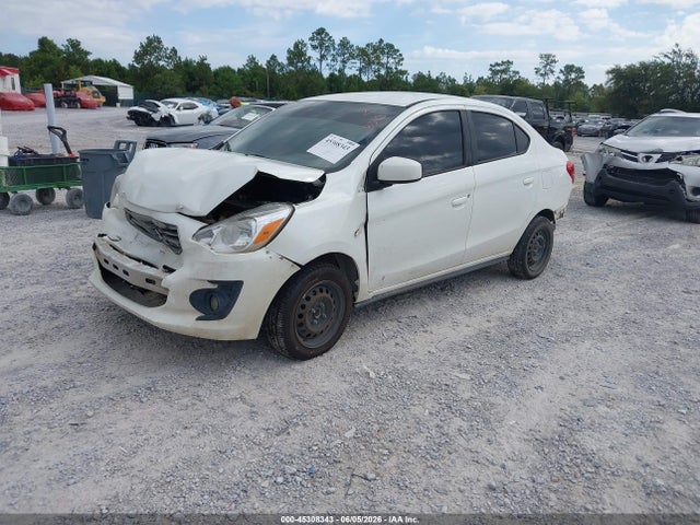2019 Mitsubishi MIRAGE G4 ES 照片 2