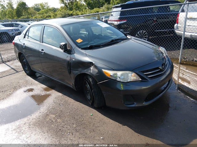 2013 Toyota COROLLA LE 照片 1