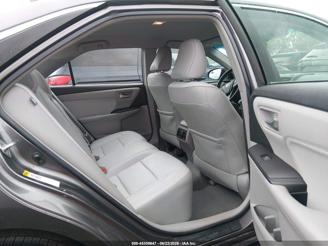 2017 Toyota CAMRY XLE 照片 8