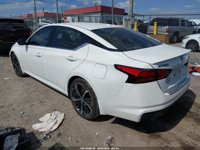 2023 Nissan ALTIMA SR FWD 照片 3