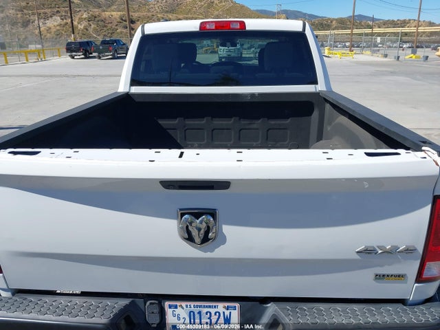 2019 RAM 1500 CLASSIC TRADESMAN 4X4 5'7 BOX photo 6