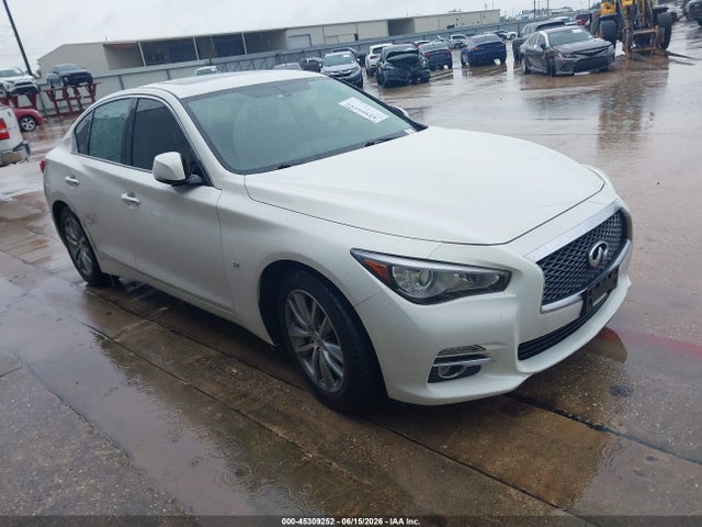 2015 INFINITI Q50 PREMIUM