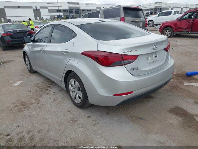 2016 Hyundai ELANTRA SE 照片 3