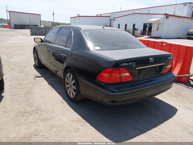 2002 Lexus LS 430 photo 3
