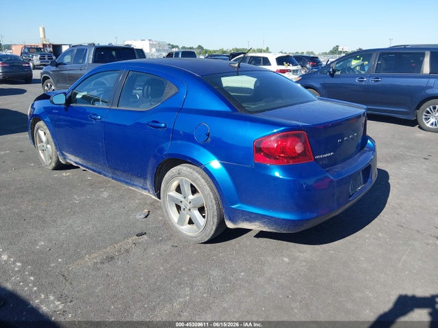 2014 Dodge AVENGER SE — фото 3