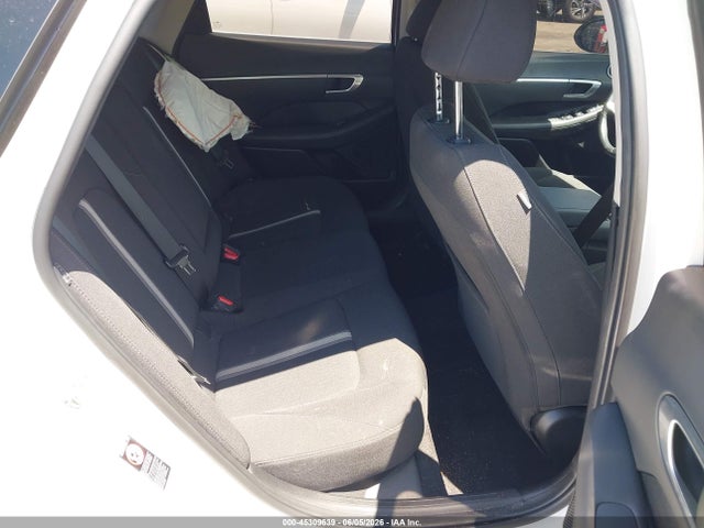 صورة 8 لـ 2022 Hyundai SONATA SEL
