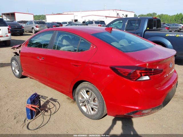 2019 Hyundai ELANTRA SEL photo 3