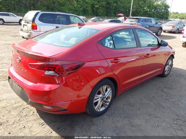 2019 Hyundai ELANTRA SEL photo 4