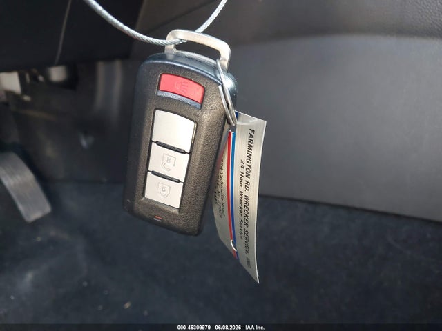 2019 MITSUBISHI ECLIPSE CROSS SE/SEL 11