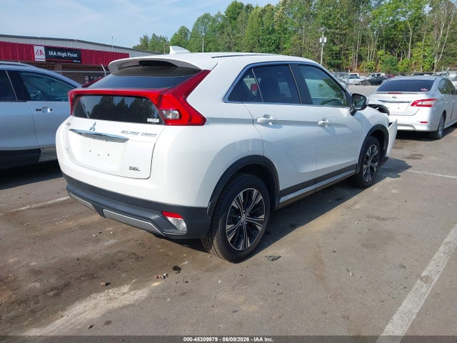 2019 MITSUBISHI ECLIPSE CROSS SE/SEL 4