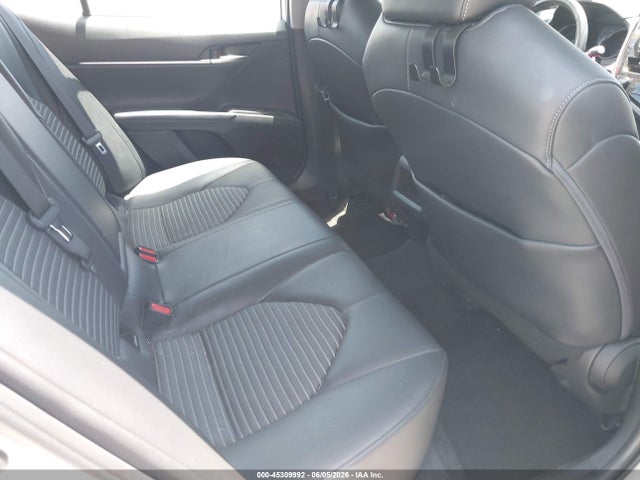صورة 8 لـ 2022 Toyota CAMRY SE