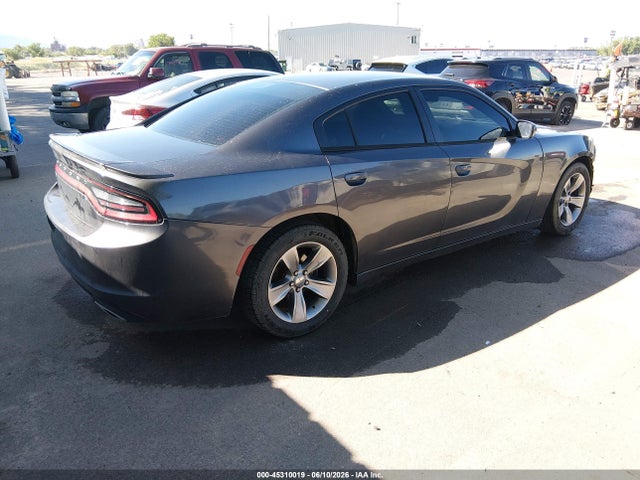 2016 Dodge CHARGER SE — фото 4