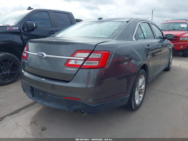 FORD TAURUS SE - 4