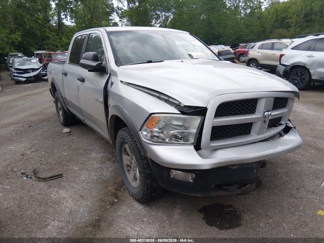 2010 Dodge RAM 1500 SLT/SPORT/TRX — фото 1