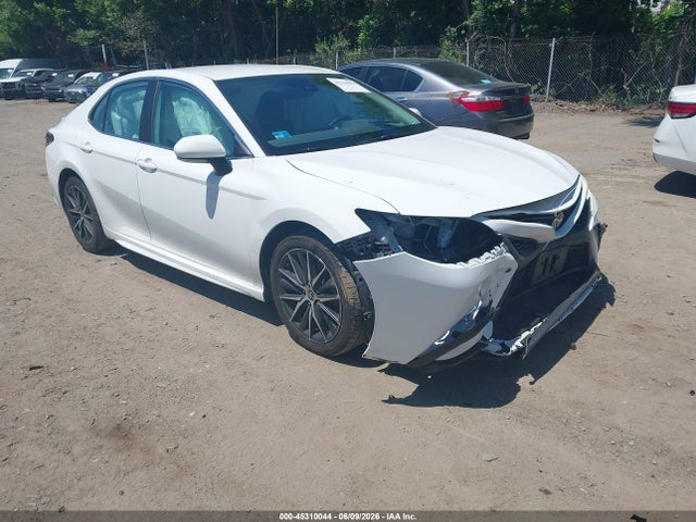 2021 TOYOTA CAMRY SE AWD