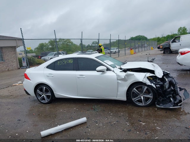 2019 Lexus IS 300 缩略图 13