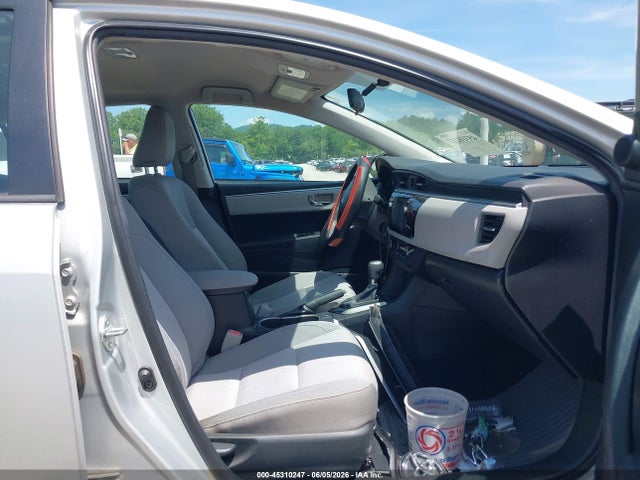 2015 Toyota COROLLA LE 照片 5