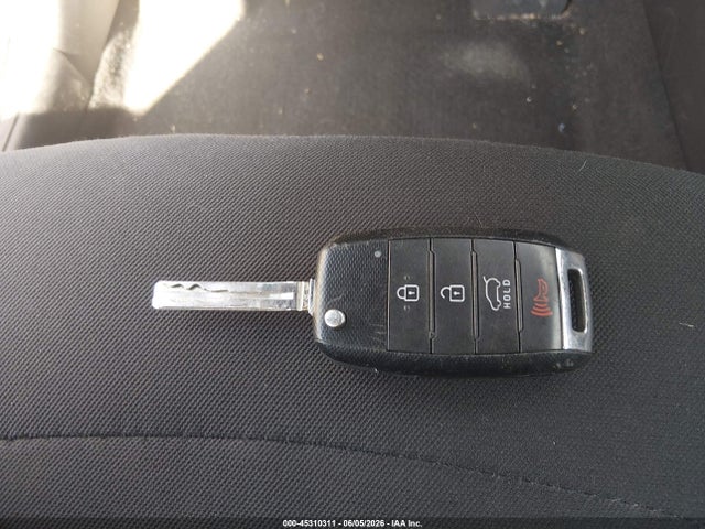 صورة مصغرة 11 لـ 2016 KIA SOUL