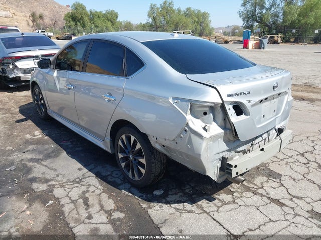 2017 Nissan SENTRA SR photo 3