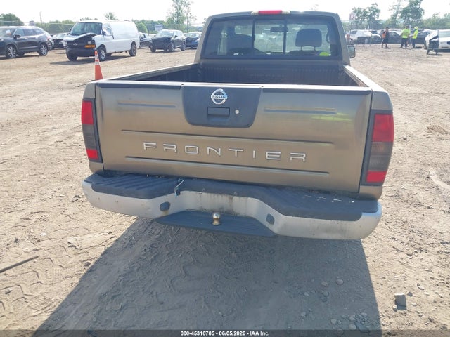 صورة 14 لـ 2002 Nissan FRONTIER XE