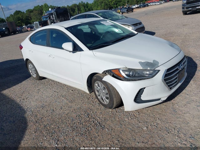 2017 HYUNDAI ELANTRA SE