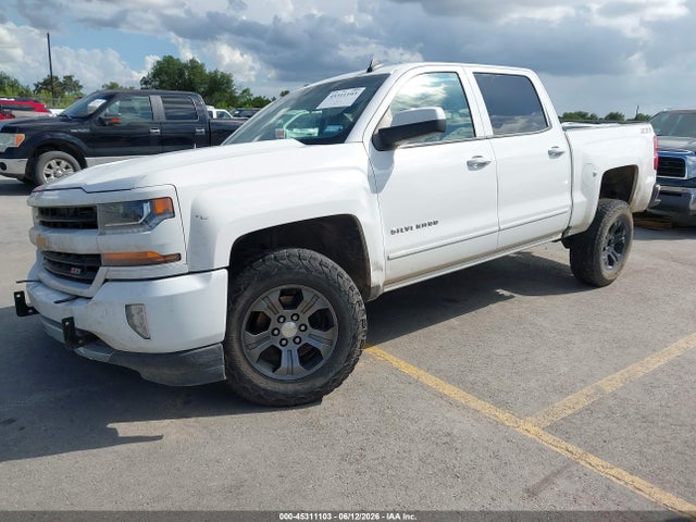 2017 Chevrolet SILVERADO 1500 2LT — фото 2