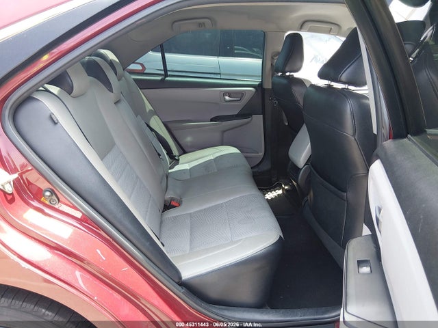 2017 Toyota CAMRY SE thumbnail 8