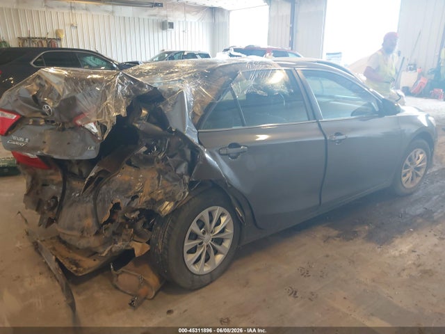 صورة 4 لـ 2016 Toyota CAMRY LE