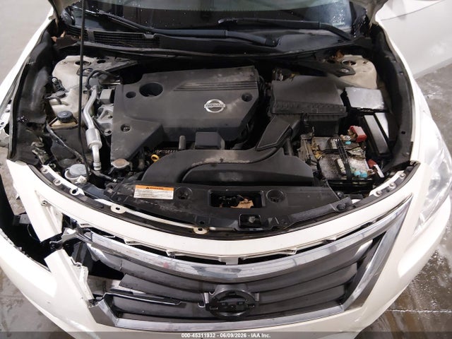 2013 Nissan ALTIMA 2.5 S — фото 10