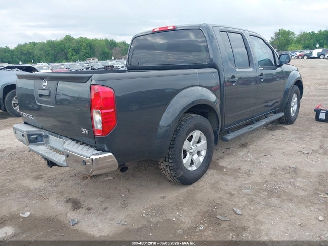 2013 Nissan FRONTIER SV 照片 4