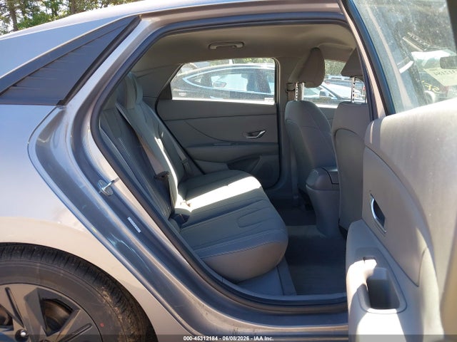 2021 HYUNDAI ELANTRA SEL 8