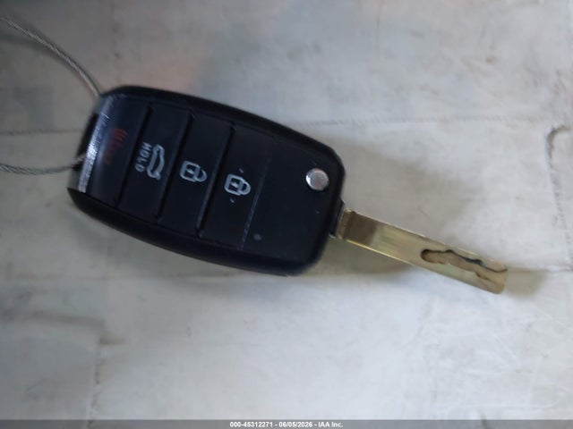 صورة مصغرة 11 لـ 2021 KIA RIO S