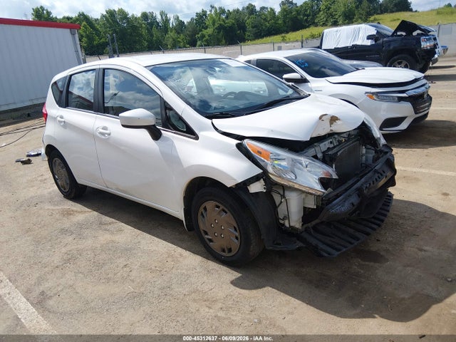 2016 NISSAN VERSA SV