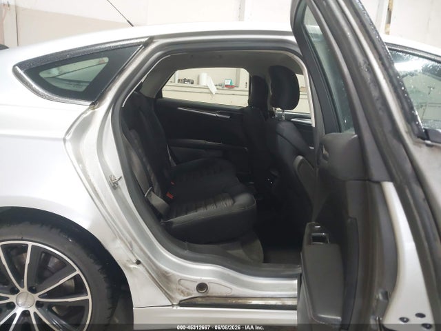2016 FORD FUSION SE 照片 8