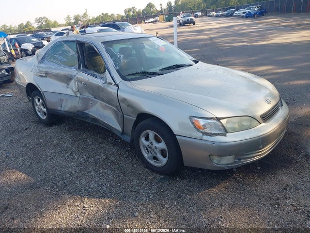 1999 LEXUS ES 