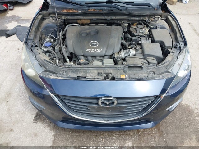 صورة 10 لـ 2015 Mazda MAZDA3 I SPORT
