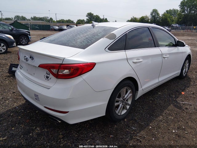 2017 Hyundai SONATA SE — фото 4