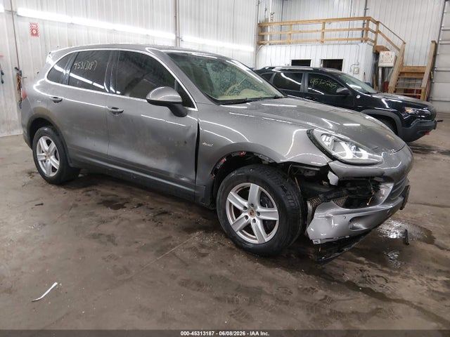 2013 PORSCHE CAYENNE DIESEL