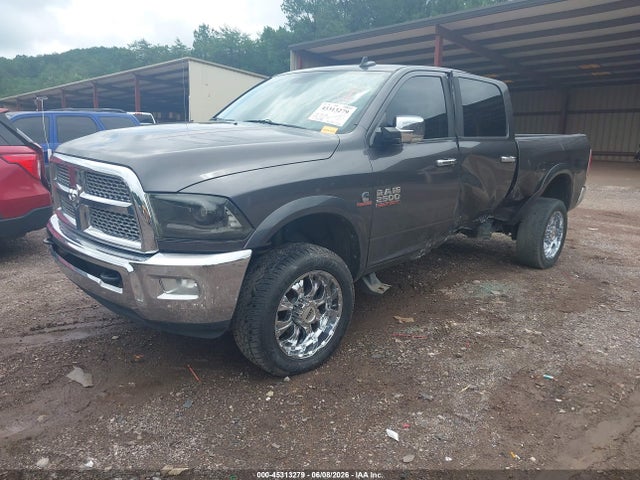 2015 RAM 2500 LARAMIE — фото 2