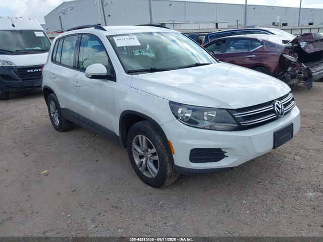 2017 VOLKSWAGEN TIGUAN 