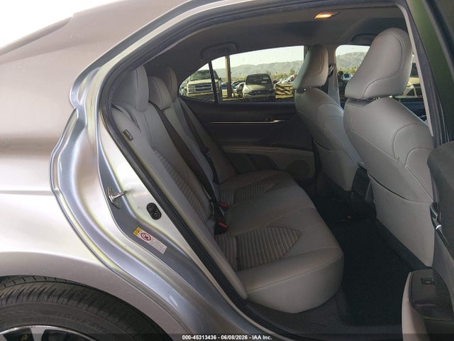 صورة 8 لـ 2018 Toyota CAMRY SE