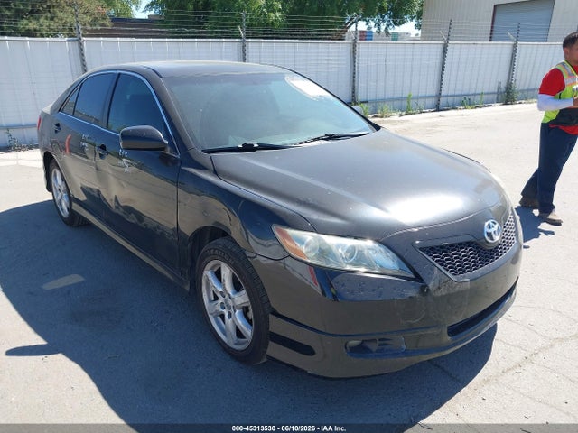 2009 TOYOTA CAMRY SE