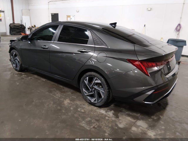 صورة 3 لـ 2024 Hyundai ELANTRA SEL