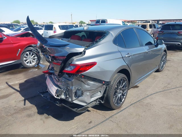 2025 Toyota CAMRY XSE 照片 4