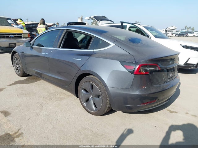 2018 Tesla MODEL 3 LONG RANGE/MID RANGE 照片 3